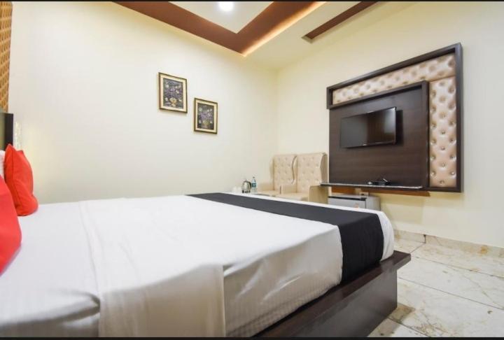 Hotel ravi residency Jalandhar Exterior foto